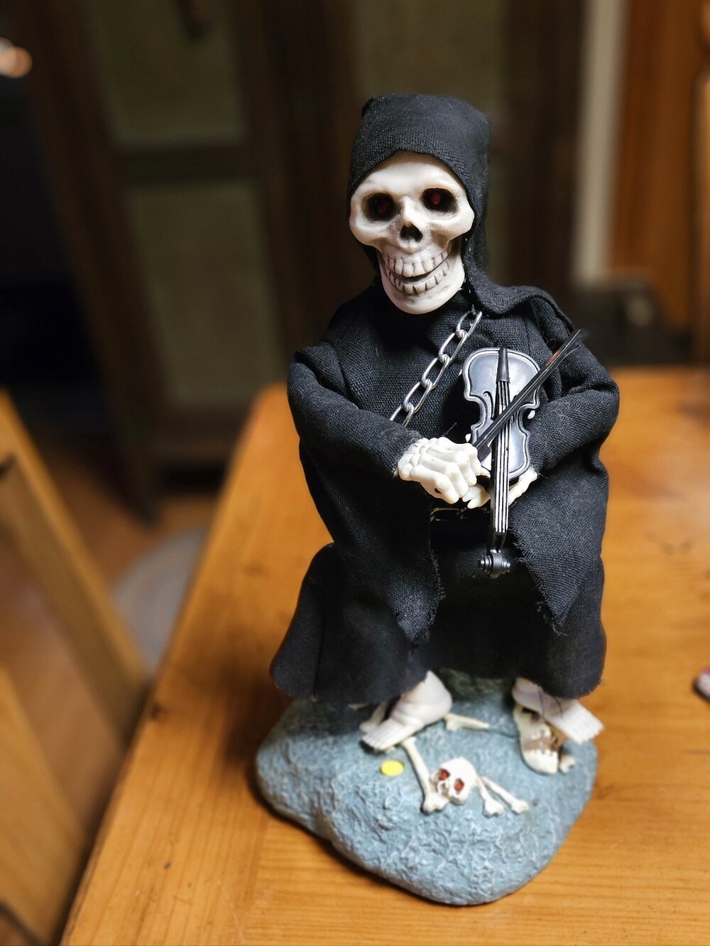 Vintage Gemmy Industries Animated Grim Reaper.